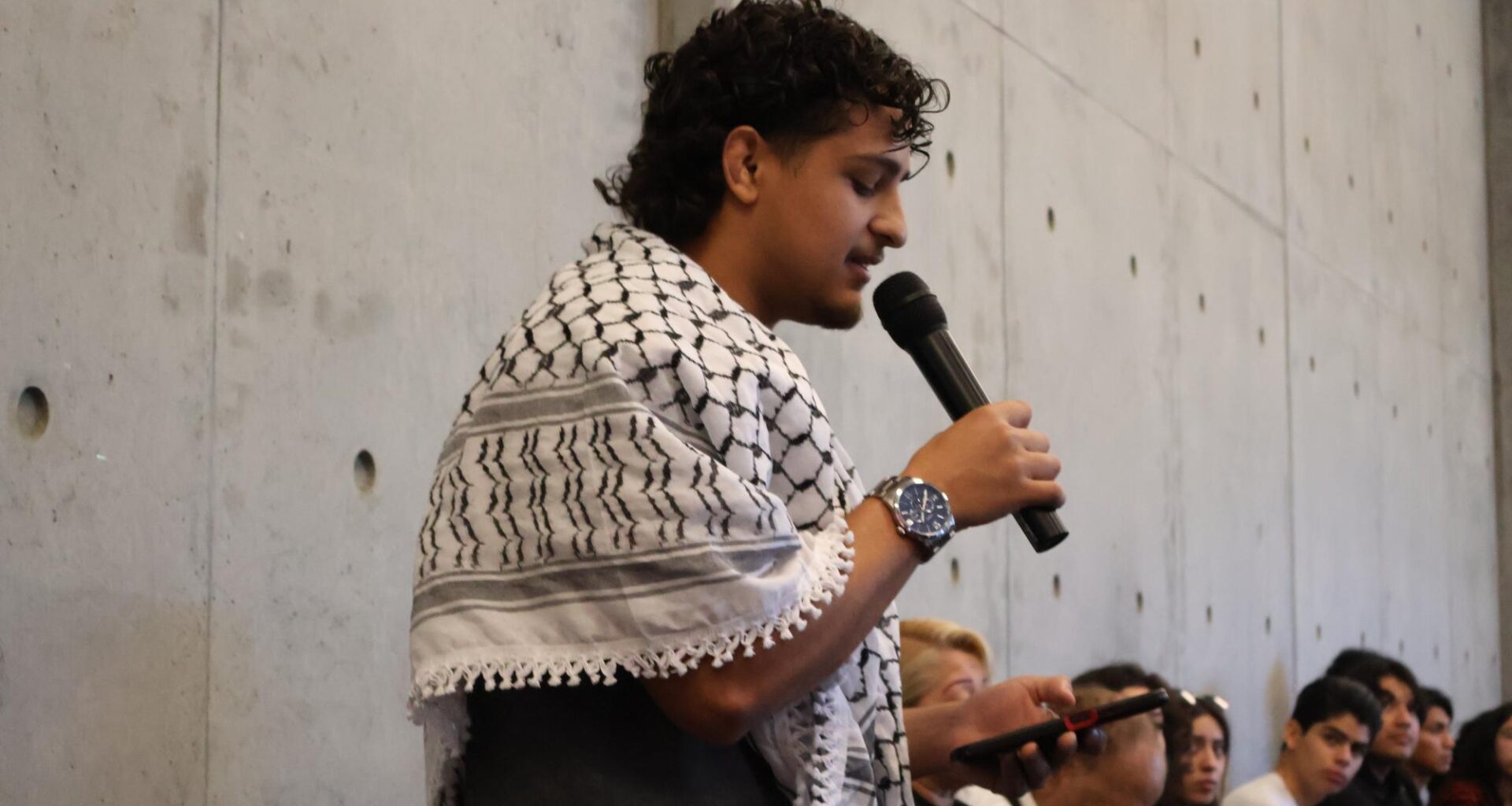 City College student Sebastian Hernandez gives a public comment at the Academic Senate meeting in support of the ethical standing resolution in MS-162, Monday, March 9, 2026. Photo by Rosemary Archer/City Times