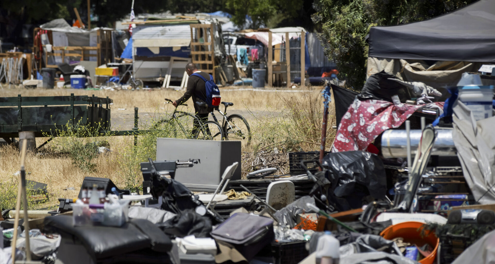 A new homelessness strategy is sweeping California