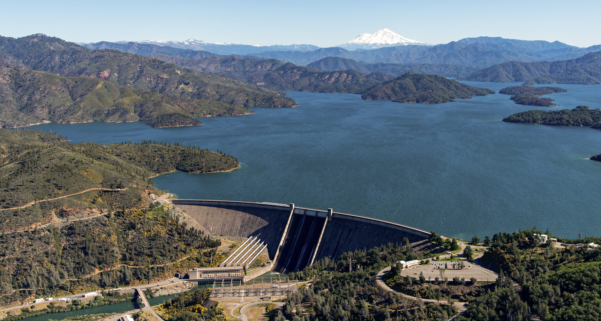 Record heat melts California's snowpack early