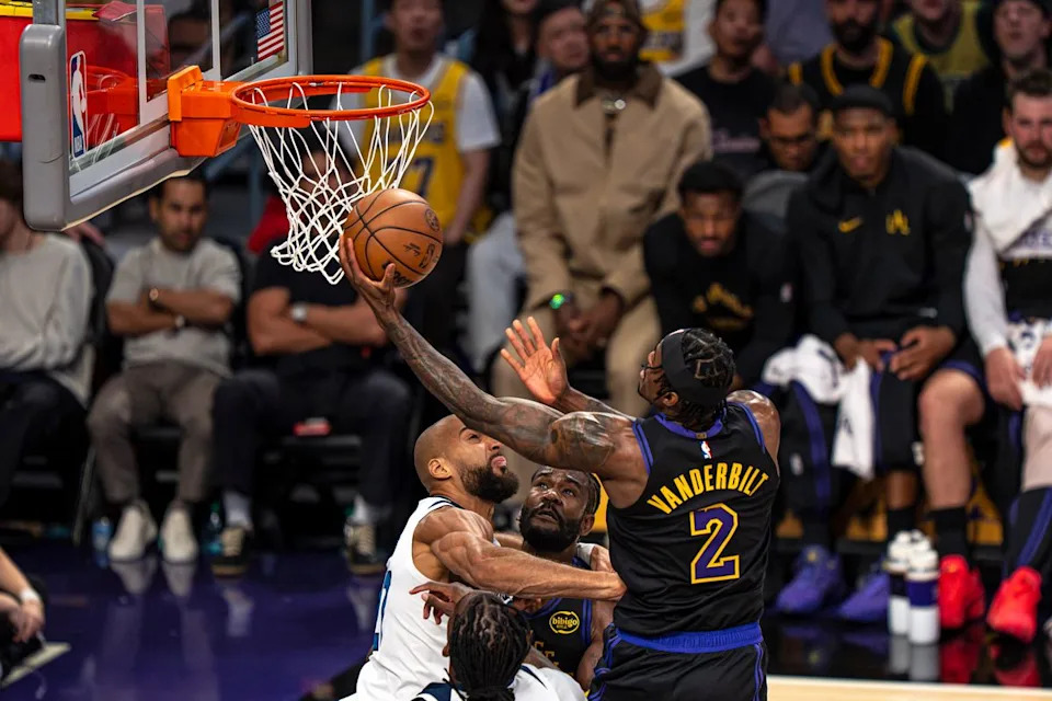Los Angeles Lakers forward Jared Vanderbilt (2) successfully shooting a layup during an NBA basketball game against the Minnesota Timberwolves on March 10th, 2026 in Los Angeles, CA.