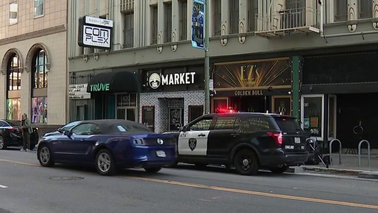 2 Oakland EZ's Lounge bar victims killed in shooting ID'd