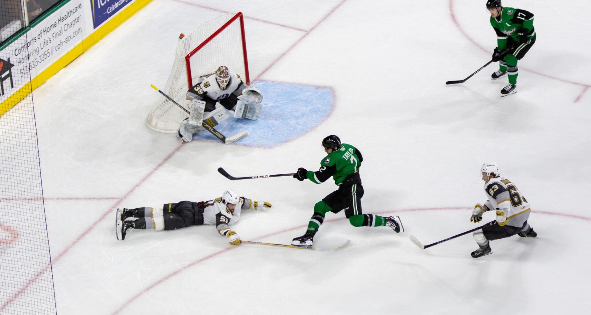 Texas Stars dominate despite late push by Bakersfield Condors – The Daily Texan