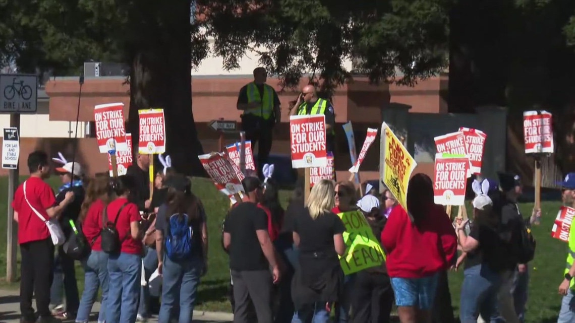 Twin Rivers teachers strike enters another day as talks remain stalled