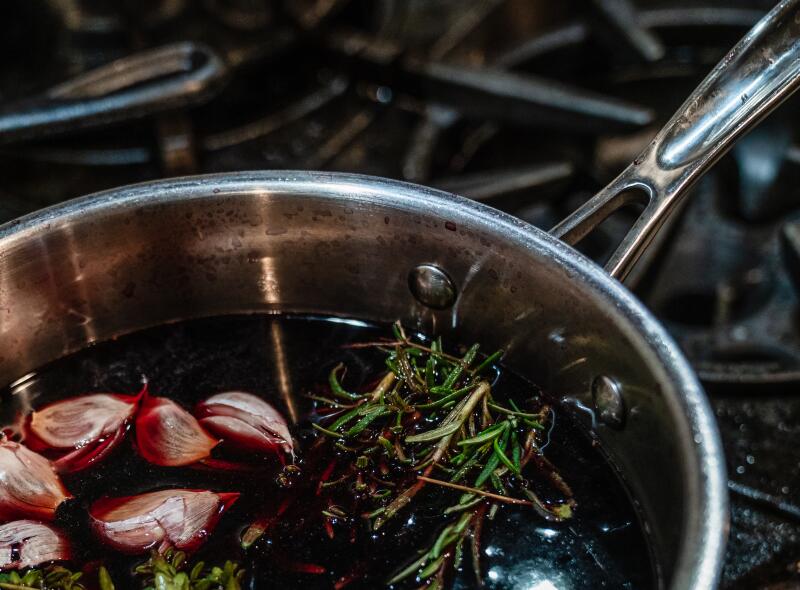 A red wine reduction sauce.