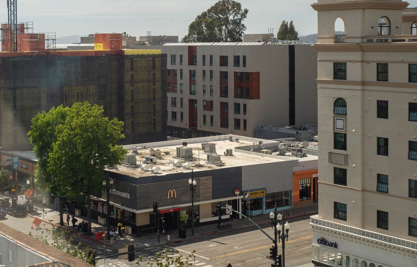 Person found in downtown Berkeley dies, police investigating