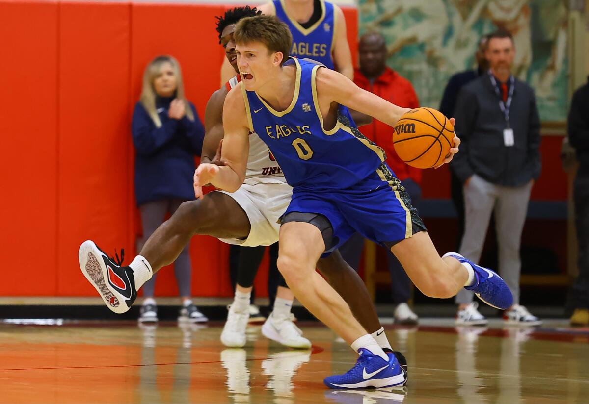Drew Anderson of Santa Margarita made all 11 of his shots and two late free throws in a 75-71 win over Redondo Union.