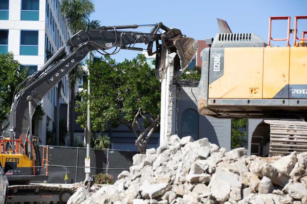 Groundbreaking ceremony celebrates new San Pedro mid-rise development – Daily Breeze