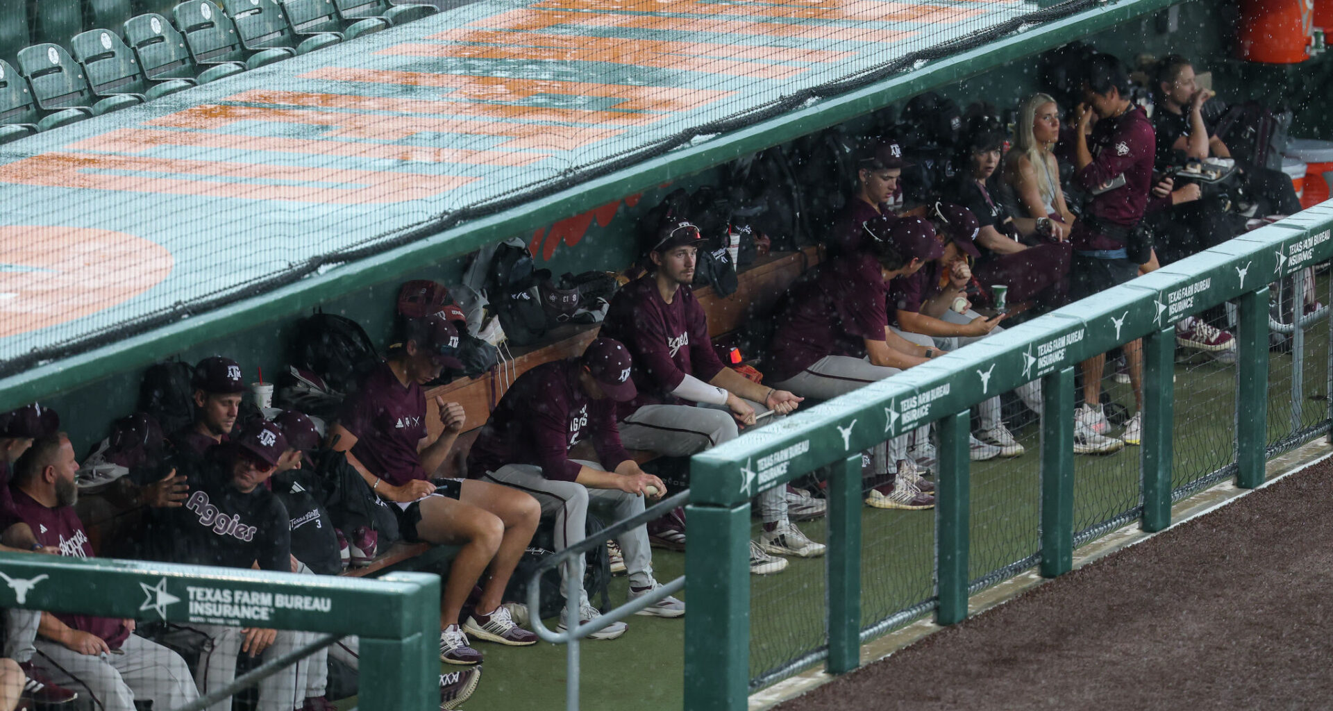 Texas A&M vs Oakland baseball series schedule changes due to weather