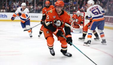 Ducks, Ryan Poehling agree to four-year, $15 million extension