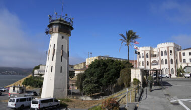 As an Oakland man walked out of San Quentin, police were waiting with a murder warrant