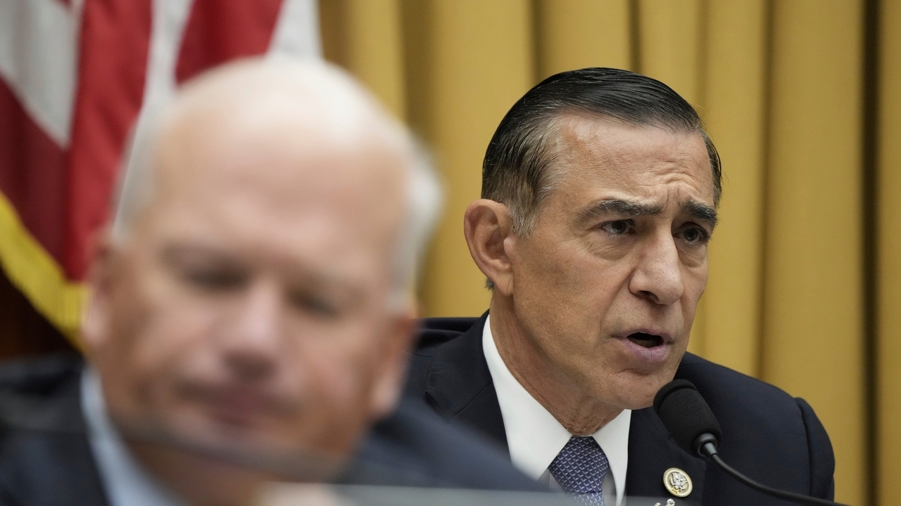 California US Rep. Darrell Issa to retire in move that raises stakes for GOP holding House control
