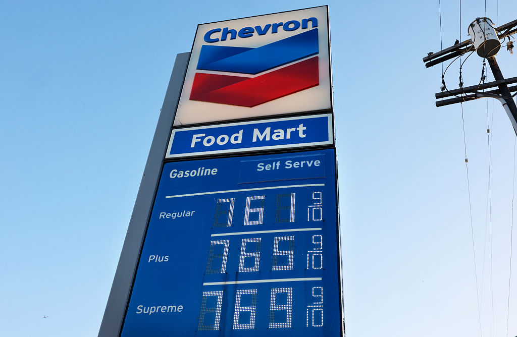 Southern California gas prices skyrocket to record levels amid Middle East war