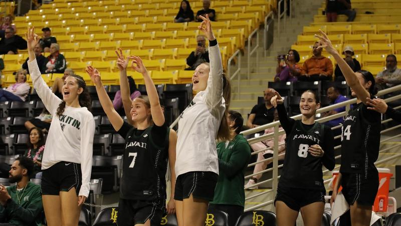 Women’s Basketball Rolls Past Long Beach State for Eighth Straight Win