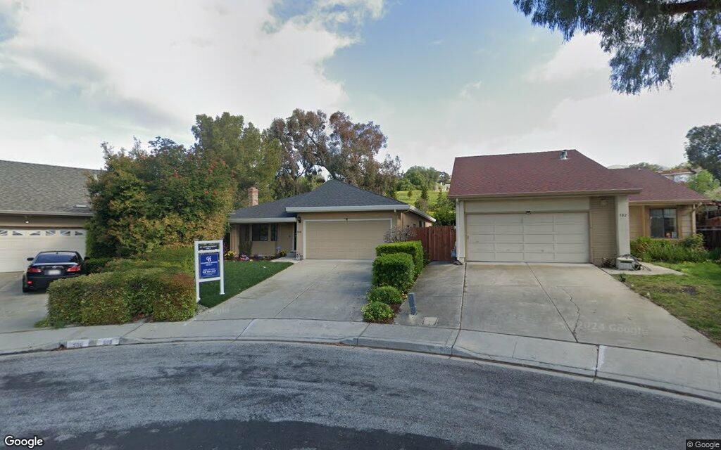 Old Evans Rd. 586 - Google Street View