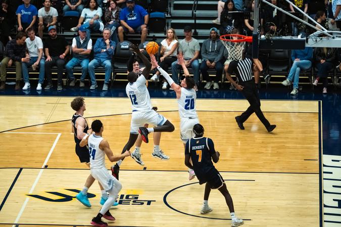 Gauchos Drop Regular Season Finale at the Buzzer