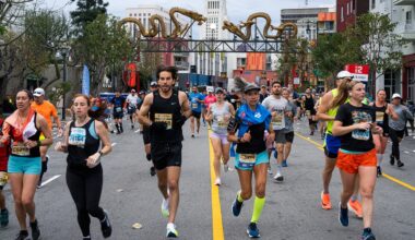 LA Marathon medals decision draws mocking on social media