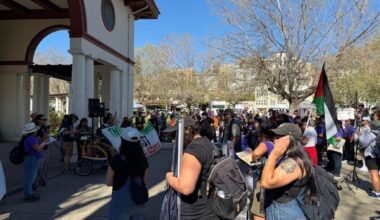 Rally crowds begin gathering for International Women’s Day events – East Bay Times