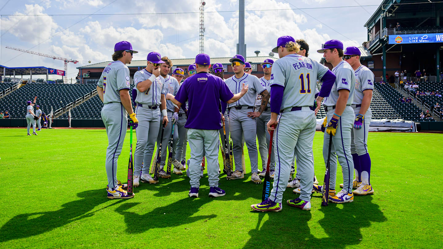 LSU Baseball vs. Sacramento State Start Time and How to Watch in Sunday Matchup