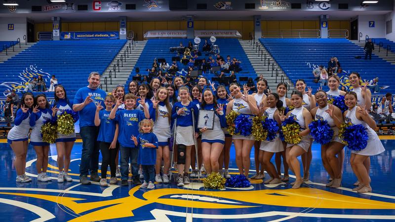 Spirit celebrates Pomazal during halftime