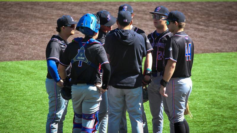 River Hawks Fall, 8-2, in the Series Finale against San Francisco, Split Series with the Dons