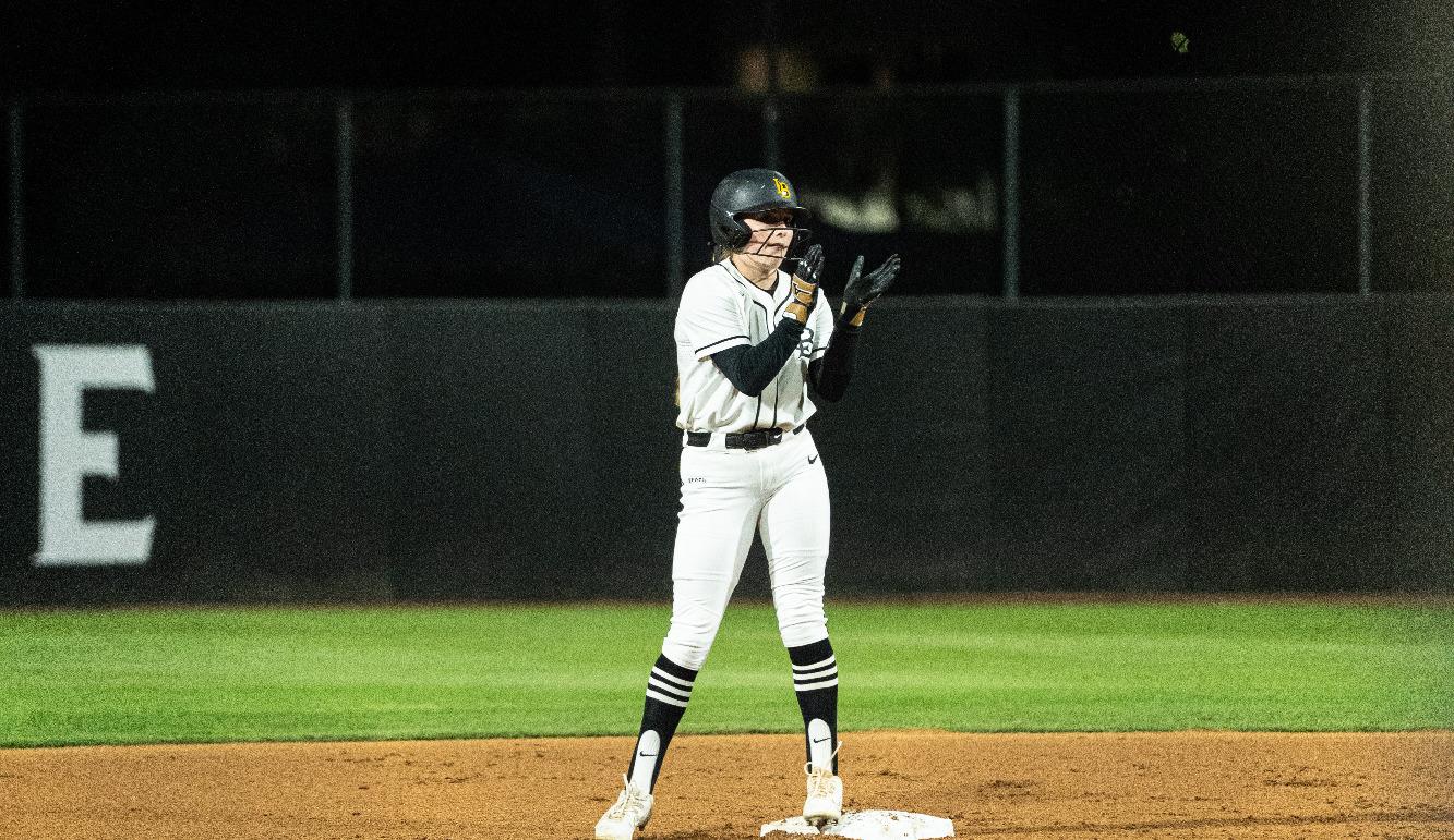 Team, Isabella Alonso, Priscilla Iniguez