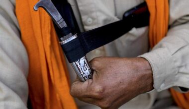 Sikh community can carry kirpans inside Sacramento City Hall