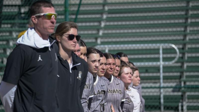 Softball Looks to Stay Perfect at Home as they Host Cleary