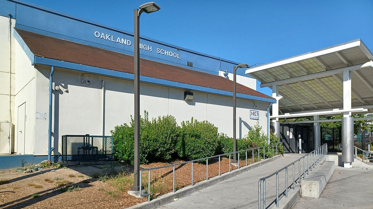 Oakland High School in Oakland. (Wikimedia Commons)