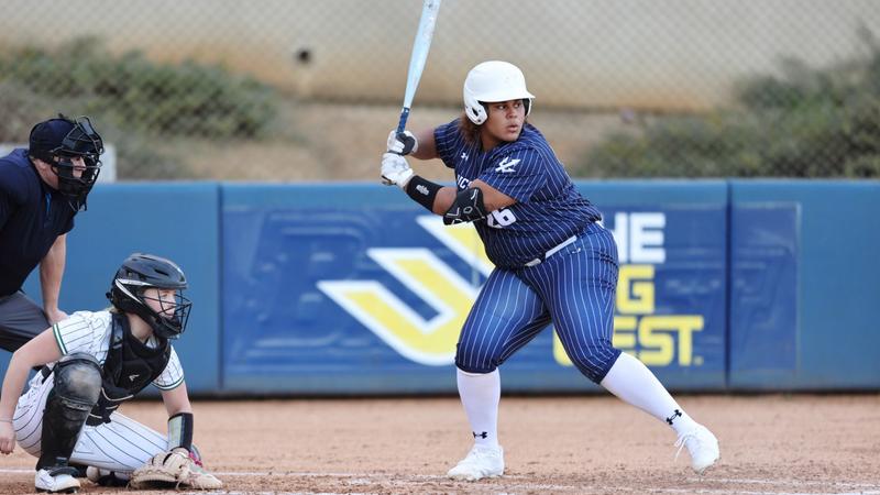 Tritons Take Doubleheader vs UC Davis