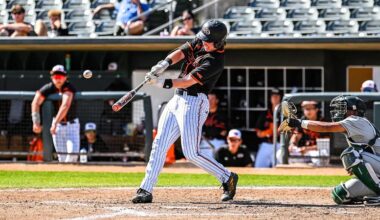 Richards Launches Home Run in Series Finale