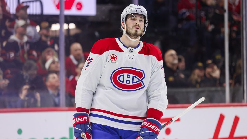 Canadiens' Dach exits after high hit from Ducks' Viel