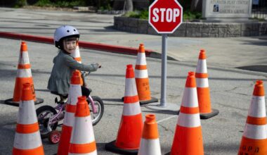 Garden Grove officers teach young riders bike safety – Orange County Register