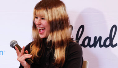 Bay Area stars surprise fans at Alysa Liu’s Oakland celebration