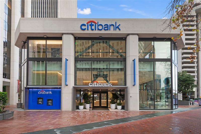 Citibank opens flagship branch in downtown SF, replacing Wells Fargo