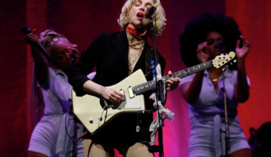 St. Vincent at the Chase Center in San Francisco on Sept. 26, 2022. The Grammy-winning artist is scheduled to perform with the San Francisco Symphony this smmer.