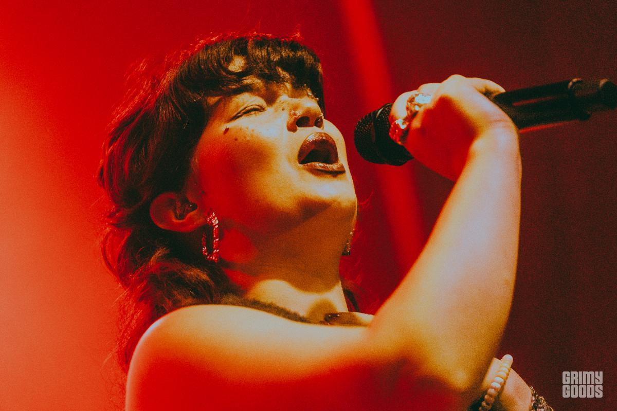 Lola Young a the Observatory OC by Lilly Duran