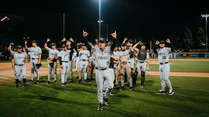Baseball Continues Road Trip at UCSB