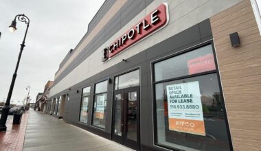 New Chipotle opens in former Long Beach Cinemas building