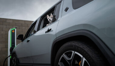 Uber, Rivian plan robotaxi rollout in S.F. to take on Waymo