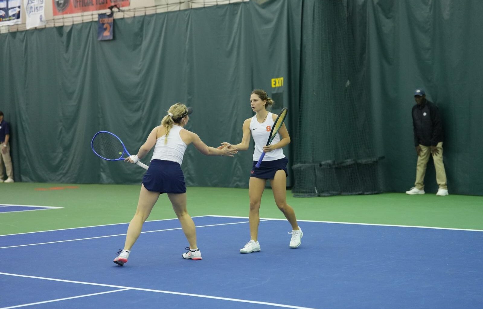 Women's Tennis huddle vs SMU