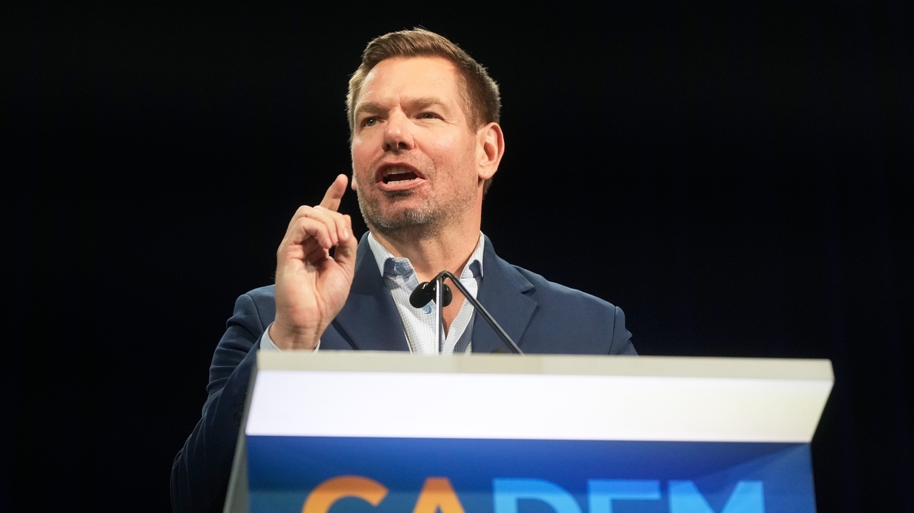 Does California's race for governor finally have a leader? Swalwell sees attacks from left and right