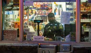 Oakland dad used son's phone to track down the child's suspected rapist, police say