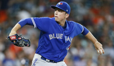 San Francisco Giants Sign 8-Year MLB Player