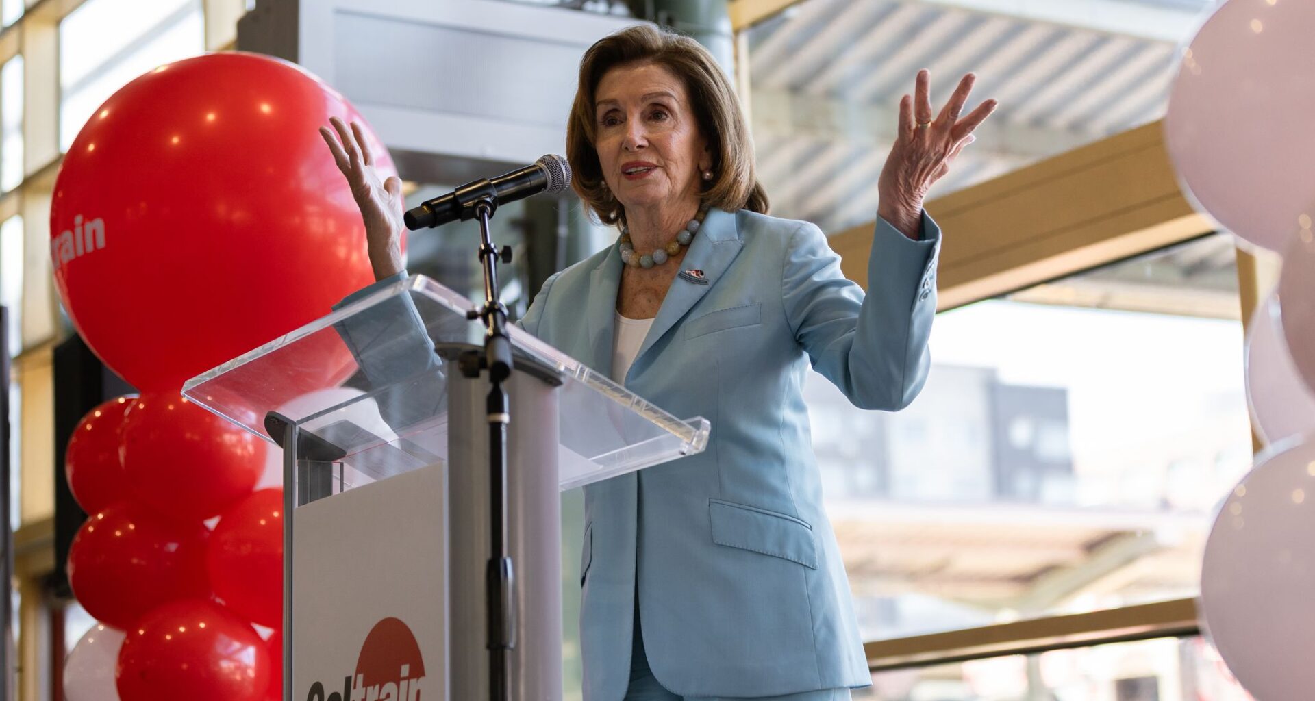 Caltrain to dedicate electric train to Pelosi to mark transit advocacy