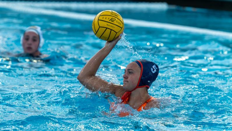 Titans Split Day against No.8 Long Beach State and Macalester