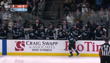 VJ Edgecombe wobbles off the court after getting blow to the head