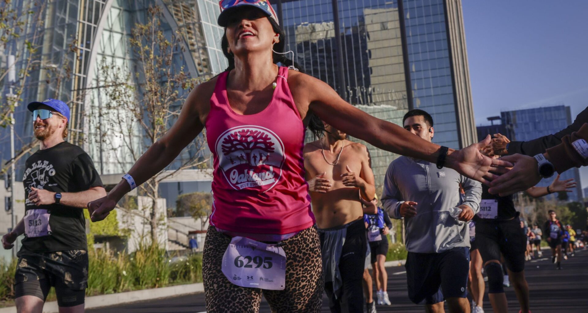 Oakland Marathon sets a personal best as thousands pound pavement
