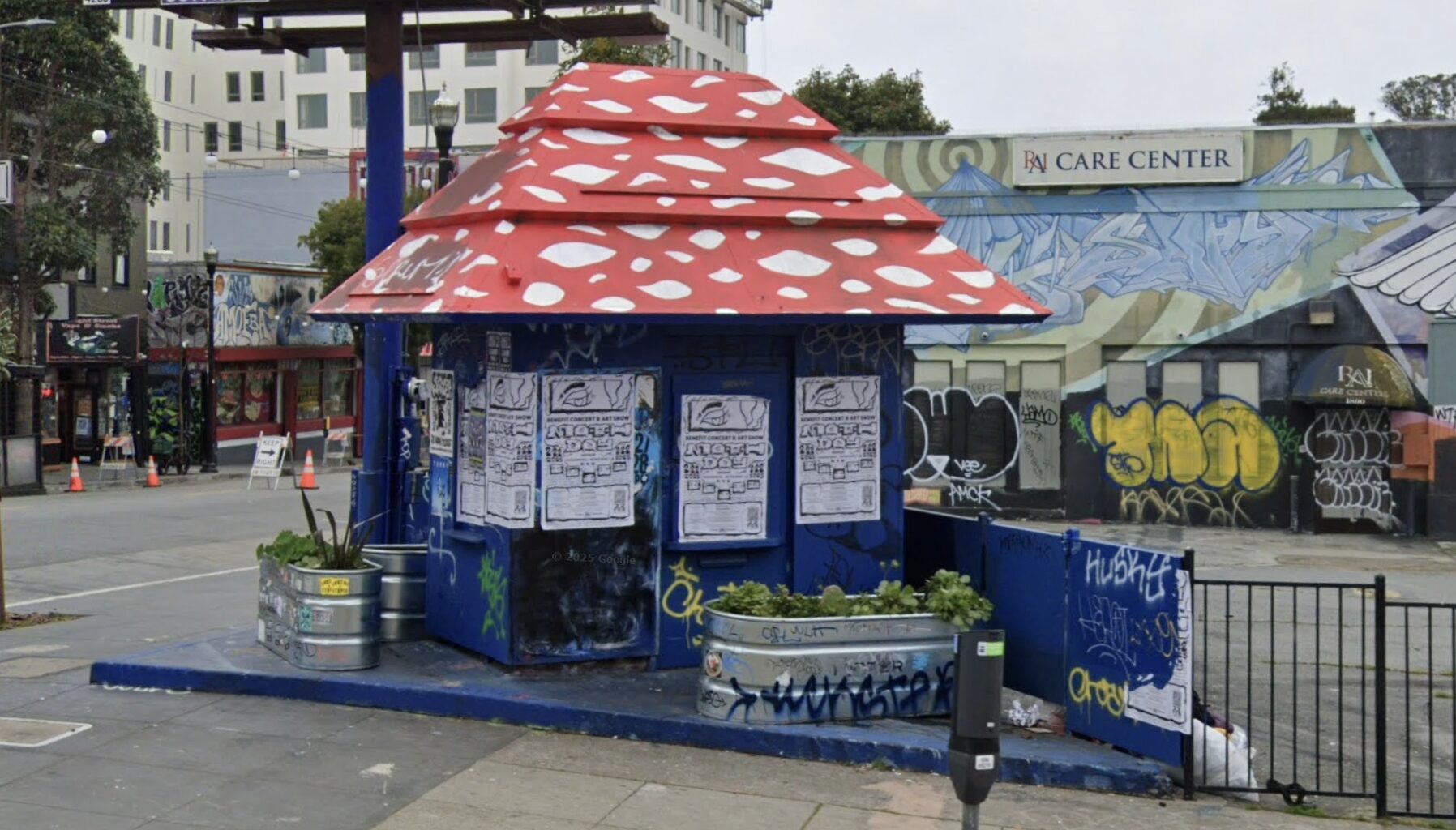 Haight Street kiosk becomes San Francisco radio station