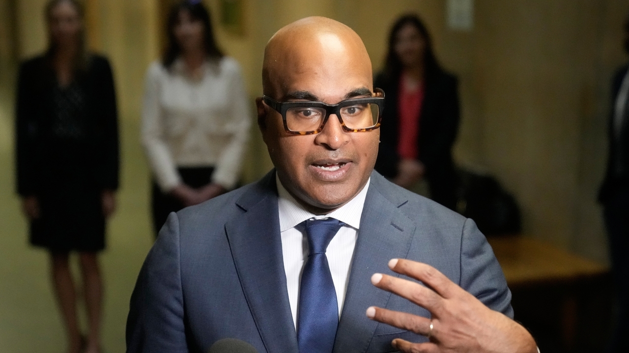 Judge fines San Francisco public defender after finding him in contempt for refusing new cases