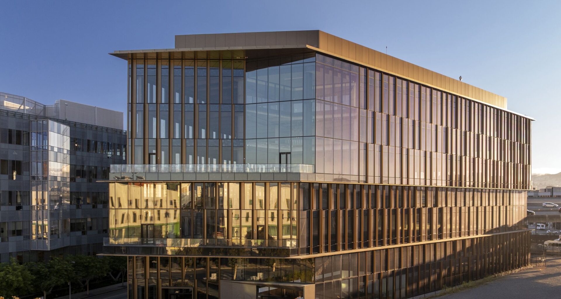 Biotech group leases 105,000 square feet in SF, plans to hire 300